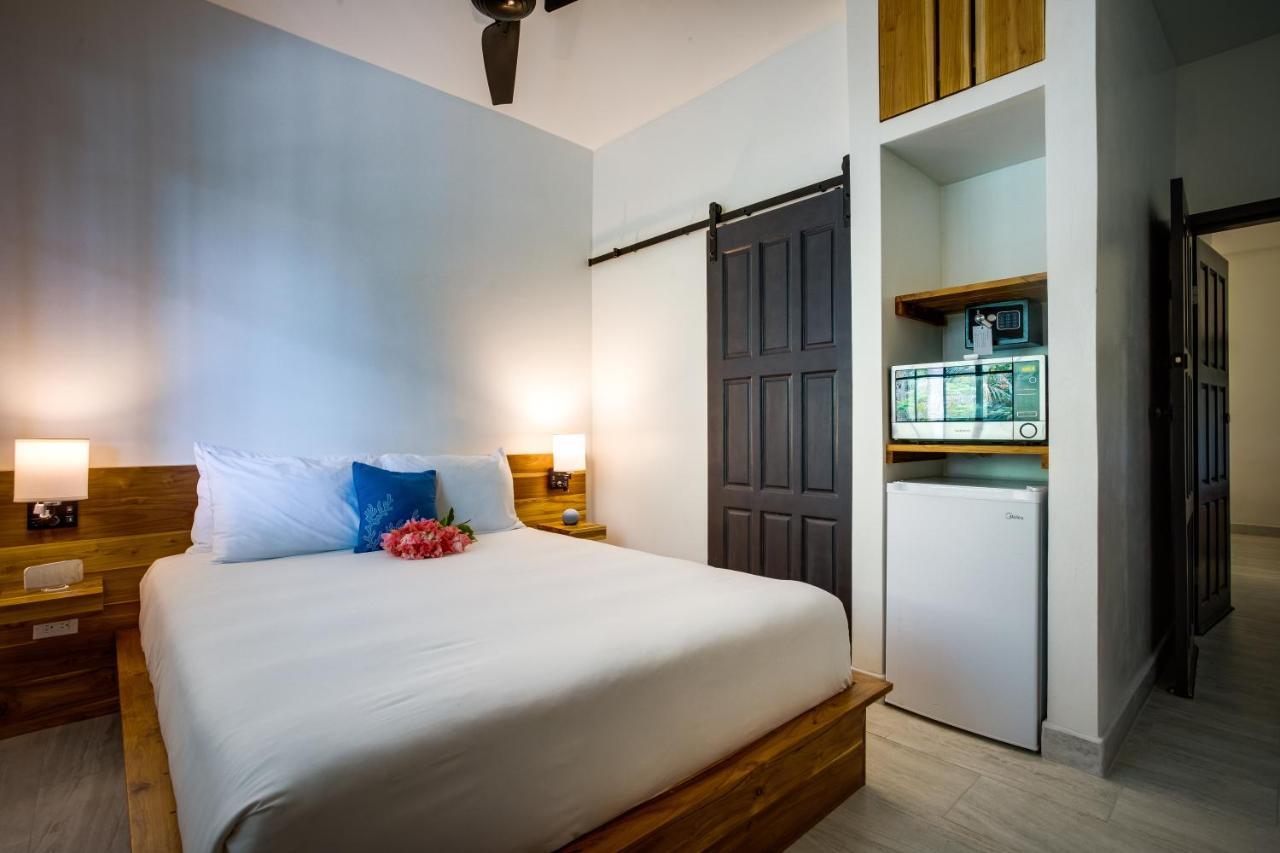 The Sea Glass Inn Placencia المظهر الخارجي الصورة