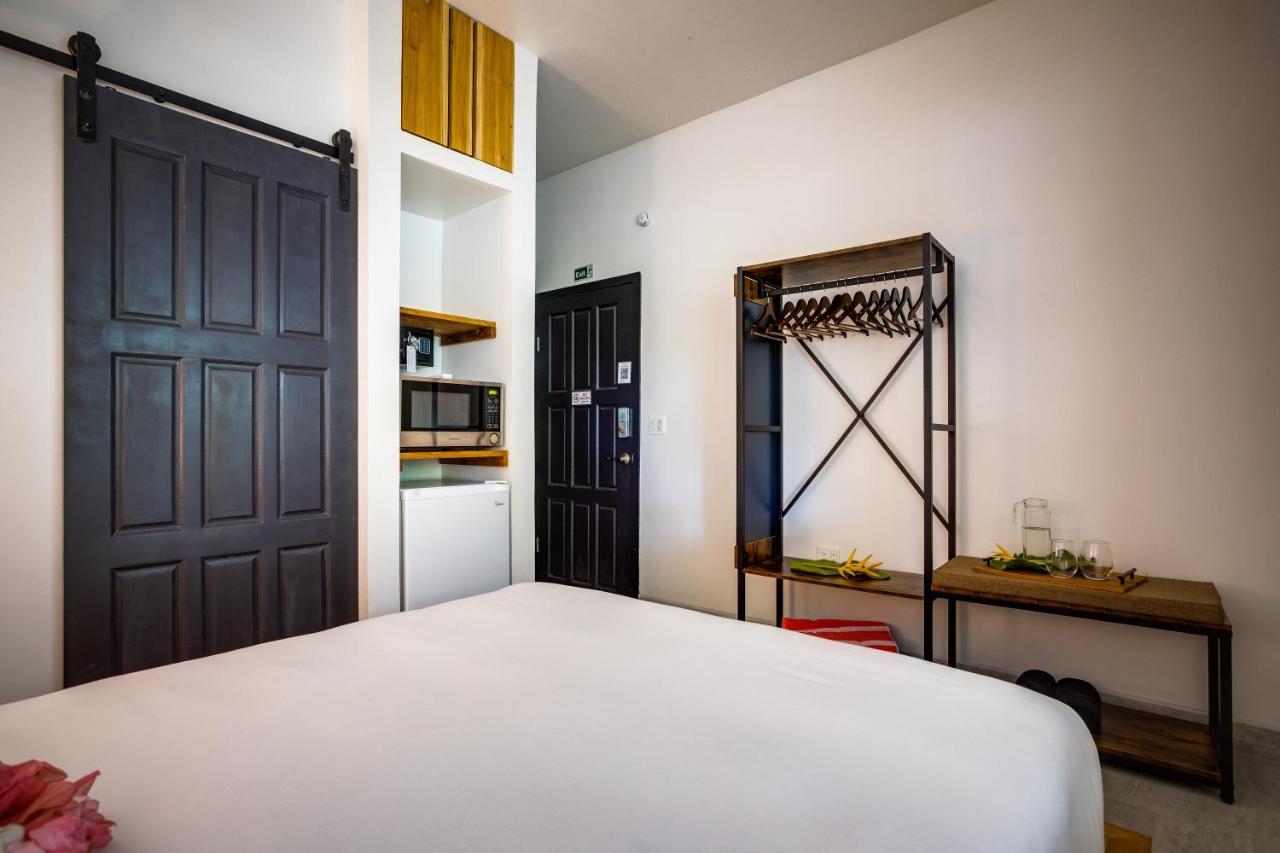 The Sea Glass Inn Placencia المظهر الخارجي الصورة