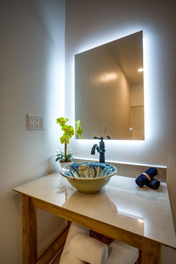 The Sea Glass Inn Placencia المظهر الخارجي الصورة